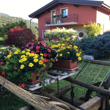 Le Molade Frühstückspension Ronchena