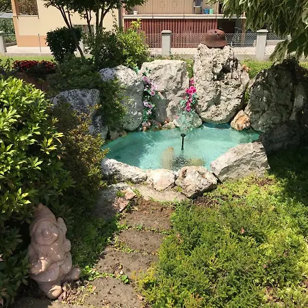 Le Molade